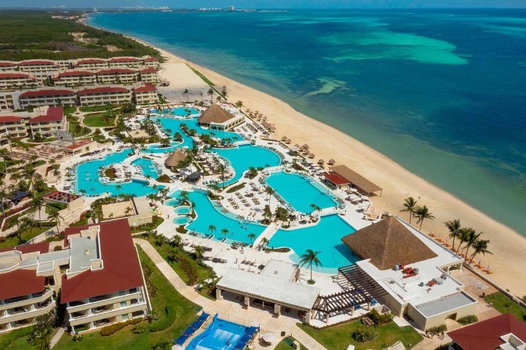 Moon Palace Cancun mega all-inclusive resort with expansive pools, waterpark, golf course, and beachfront location in Cancun, Mexico.
